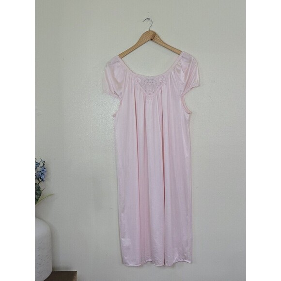 Lorraine Pink Nightgown Womens Size Medium Vintage 80's Silky Short Sleeve USA - Picture 10 of 10